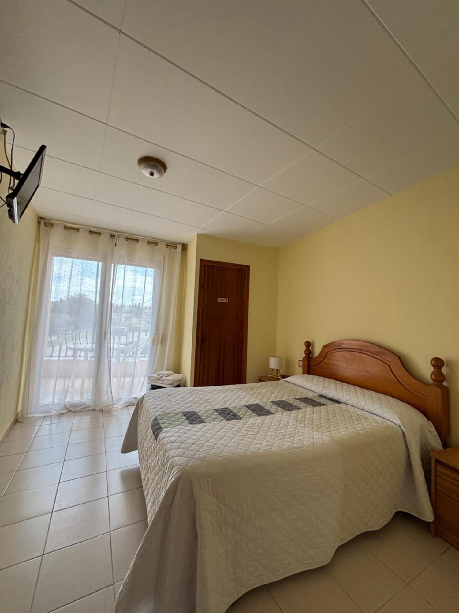 Pensio L'Avi Pep Otel Saus Dış mekan fotoğraf